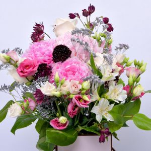 Flowers - By Tati 5  Composition - Regular PRICE DROP Flowers Regular