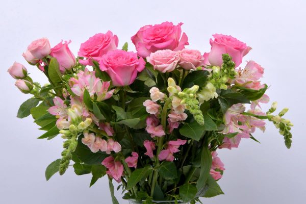 Flowers - By Tati 8  Bouquet - Regular PRICE DROP Flowers Regular