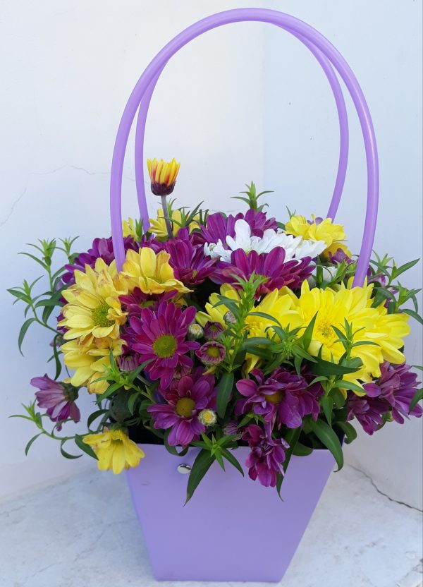 Flowers - By Tati 015 Arrangement - Regular Price Drop Flowers Regular