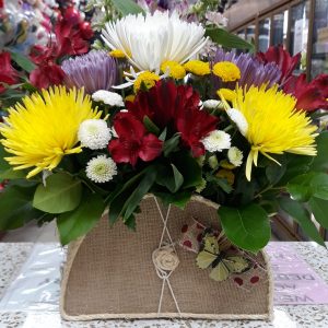 Flowers - By Tati G21 Flowers Arrangement - Regular Price Drop Flowers Regular