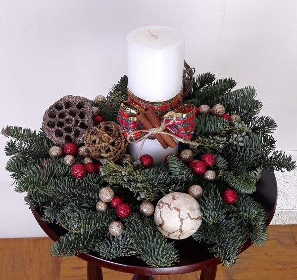 Gr4 Christmas Flowers, Arrangement-Grand Holiday Centerpiece